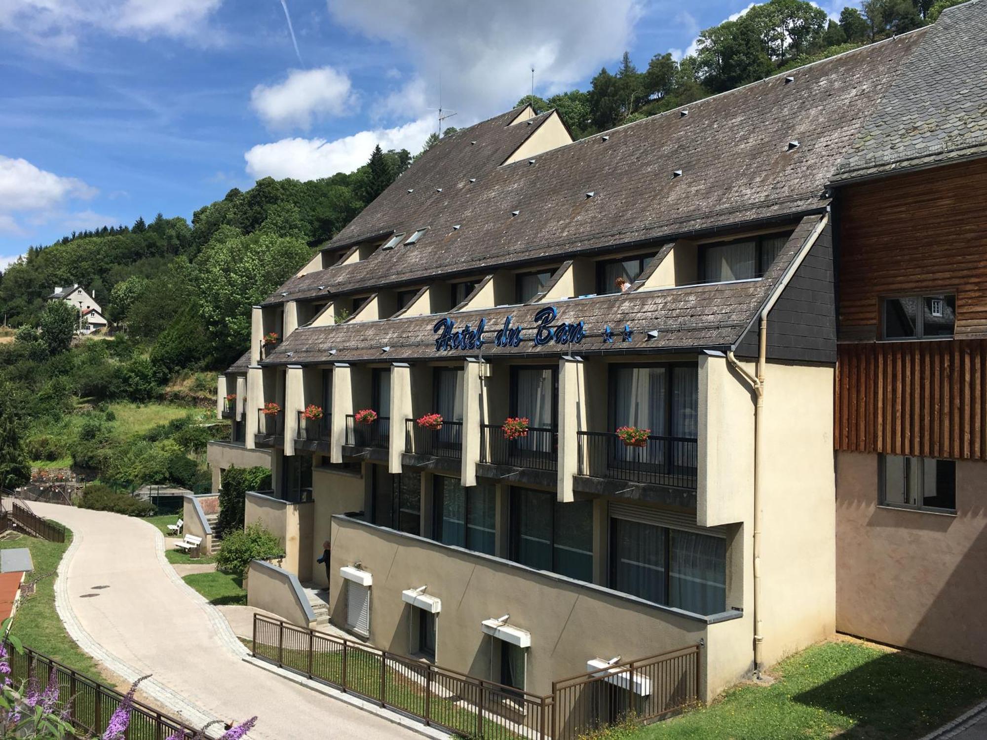 Brit Hotel Du Ban Chaudes-Aigues Exterior foto